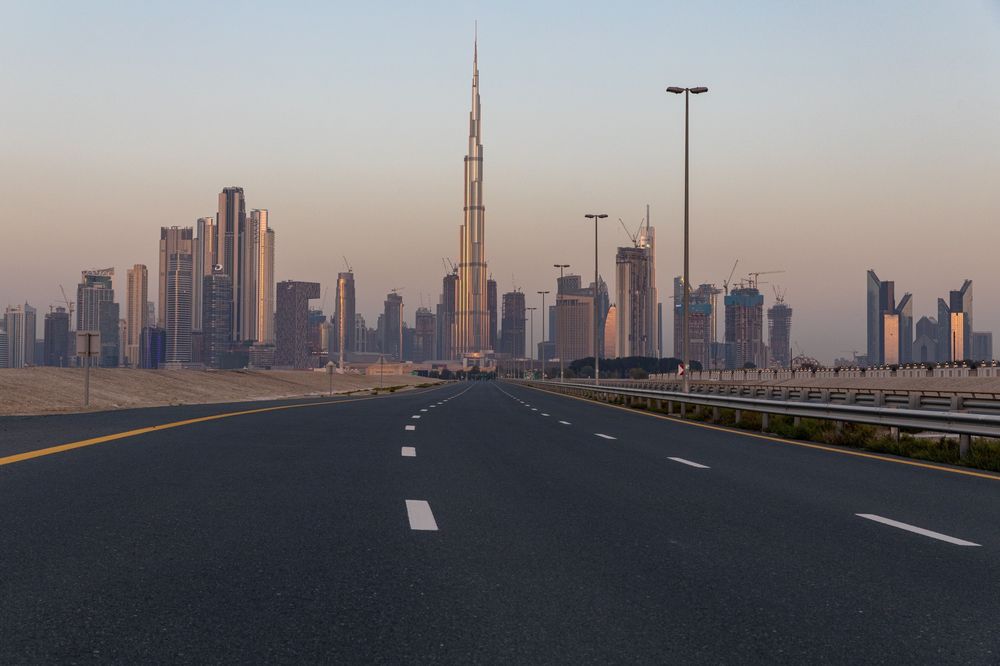 Dubai’s Tumbling Economy