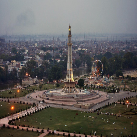 PHA Striving Hard To Turn Lahore Into City Of Gardens: DG