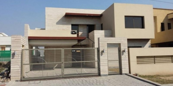 400 Sq Yard Almost New Bungalow Available For Sale In Phase 5 DHA Karachi