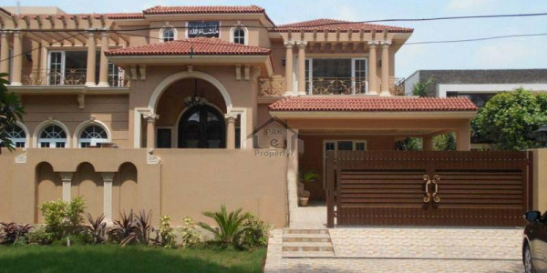 2000 Yard Well Maintain Bungalow Available For Rent In Phase 7 Dha Karachi