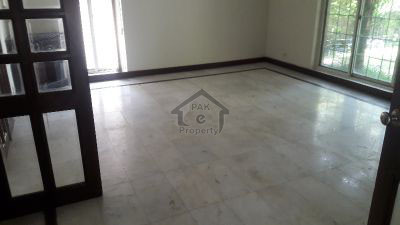 3rd Floor Flat Is Available For Sale