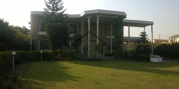 Outstanding Farm House Available For Sale In Main Road Bani Gala On Excellent Location