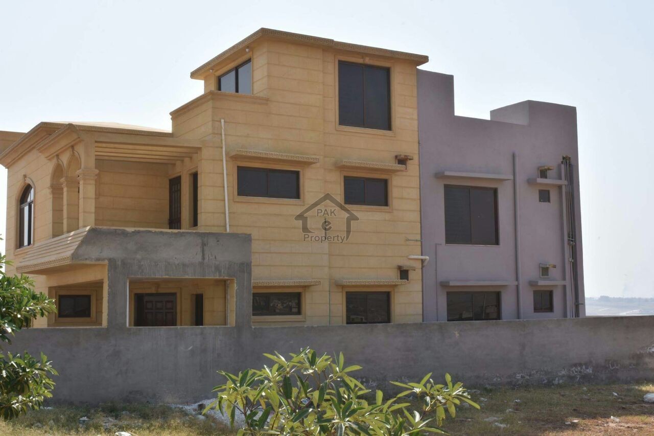 12 Marla Upper Portion House For Rent In Soan Garden Islamabad