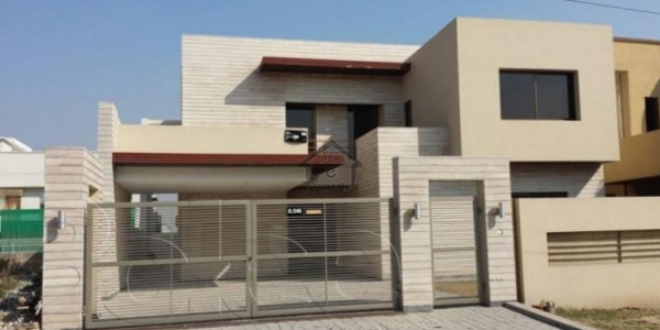 1 Kanal Owner Build Bungalow For Sale In NFC 1