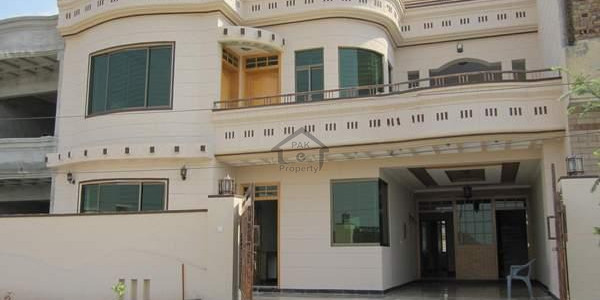 2 Kanal Bungalow In Hot Location Of DHA Lahore