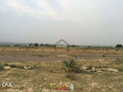 8 Marla Commercial Plot for Sale at Best Rate