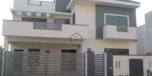 House For Sale At Boulevard Prime Location Lowest Price