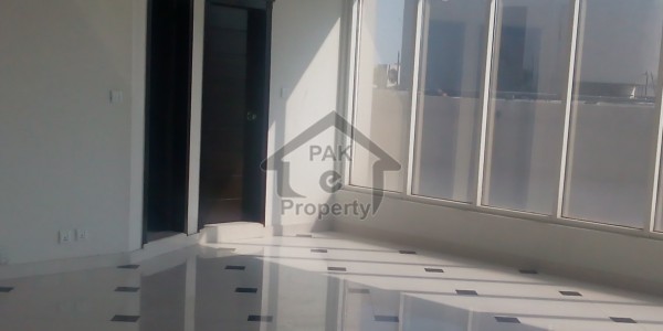 Corner Unit Available For Sale In F-10 Markaz On Excellent Location