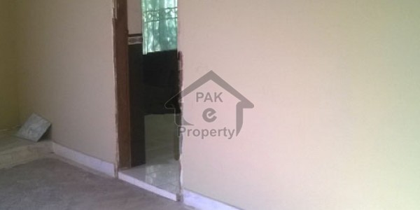 10 marla upper portion for rent ground locked in bahria town ph 3