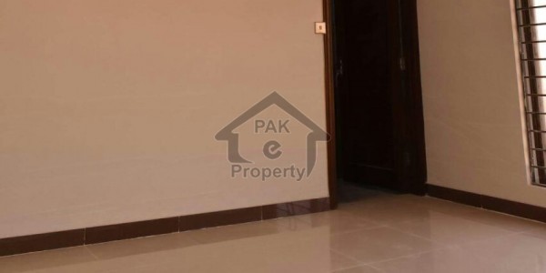Bahria 10 marla portion for rent in phase 4 Bahria town rwp
