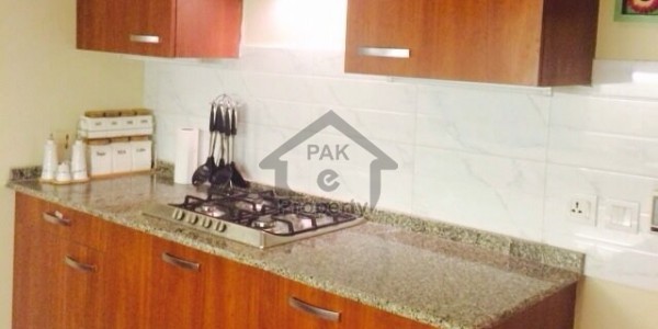 Luxury furnished apartment 4 rent in Bahria heights extt 3 ph 4