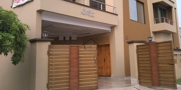 F-10 - 1000 Sq/yd 7 Bed Like New House For Rent