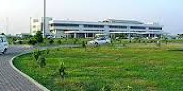 Commercial Plot For Sale At Center Of Lahore
