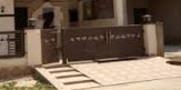 Lahore Askari Marketing Offers 1 Kanal House for Rent in DHA phase 4