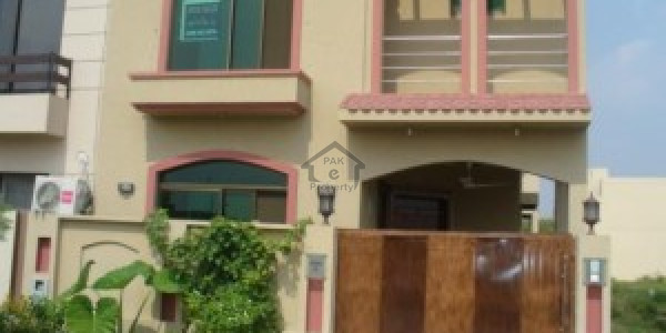 Bahria Town - 5 Marla Beautiful House On VIP Area Turkish Style For Rent