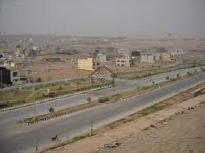 10 Marla Plot For Sale In Bahria Town