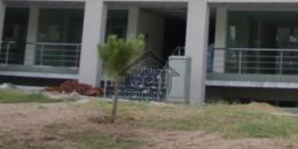 Prime Location Plot Corner With Possession Near Islamabad Express Highway
