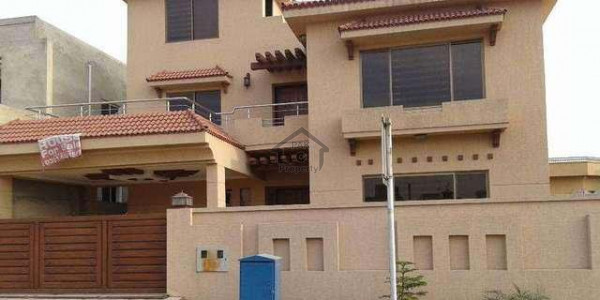 12 Marla Double Unit Brand New Elegantly And Constructed Modern House For Sale