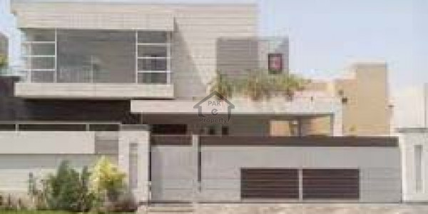 F10 Single Story House 3 Bed For Sale Prime Location Very Reasonable Demand