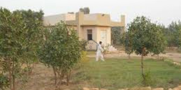 C Block 4 Kanal Farm House For Sale In Gulberg Greens Islamabad