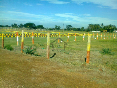 10 Marla Plot For Sale In Sector C1