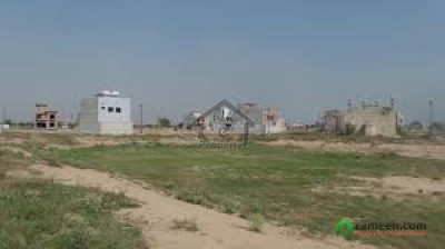 Residential Level Plot Is Available For Sale In Faisal Town - F-18