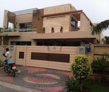 Gulberg Dream Villas 35x70 For Sale