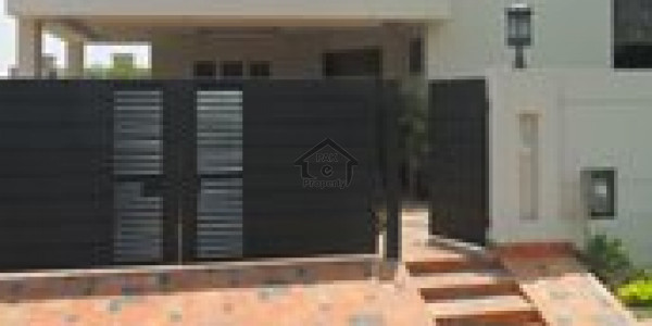 Allama Iqbal Town -10 marla House For Sale