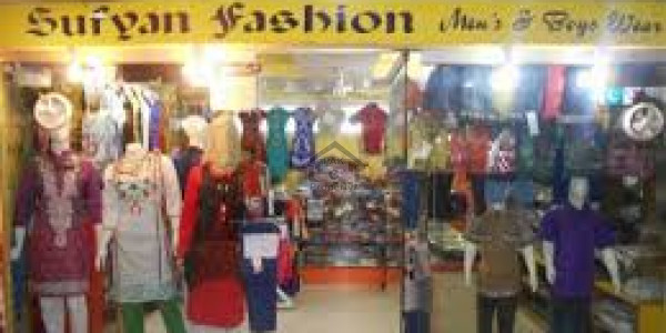 IT Tower And Shopping Mall - P Floor Shop Is Available For Sale IN Ghalib Road, Gulberg, Lahore