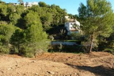 Valencia - 2.2 Kanal Corner Residential Plot Available For Sale