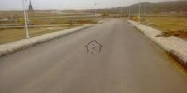 DHA Phase 7 - Block Z2 - 04 Marla Commercial Plot Plot For Sale IN LAHORE
