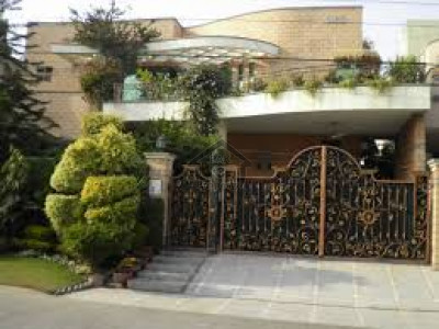 Gulberg 2 -  Urgent House For Sale IN Gulberg, Lahore