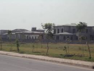 Al Rehman Garden -10 Marla  Corner Residential Plot Is Available For Sale