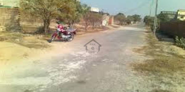 Punjab University Employees Society - 1 Kanal Plot For Sale Nearest To Main Boulevard Direct Owner M