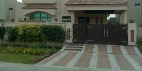 GCP Housing Scheme -  8 Marla House For Sale Nearest To Main Road IN LAHORE
