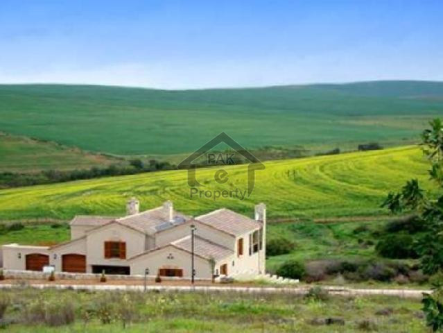 E-16/3 Cdechs Corner Level Plot At Fair Location At Very Reasonable Price