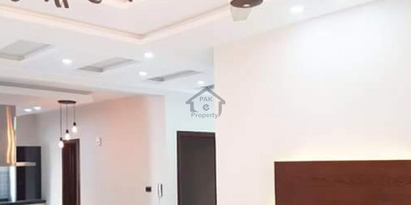 Spacious 5 Beds House For Rent In F-8 Islamabad