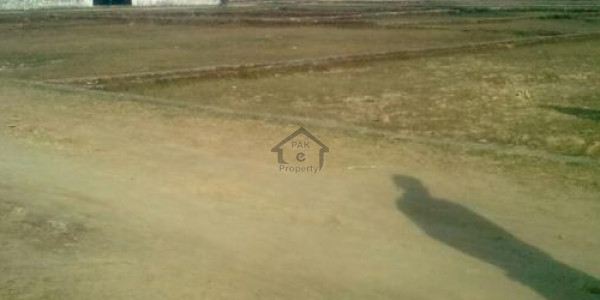 DHA Phase 8 -4 Marla  Commercial Plot Is Available For Sale