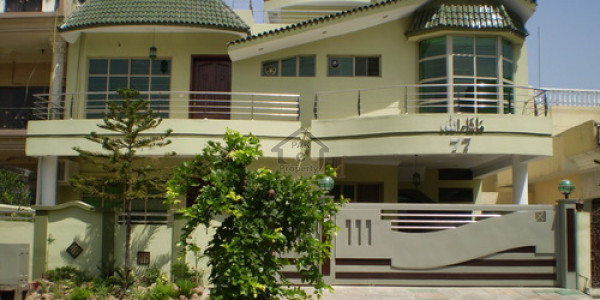 punjab Govt Servant Society,7 Marla Beautiful House 4 rent