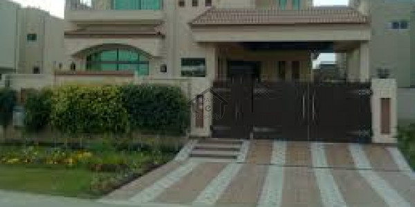 Bahria Town - Sector B - Opportunity For Exclusive Luxury House For Sale At Reasonable Price IN Bahria Town, Lahore
