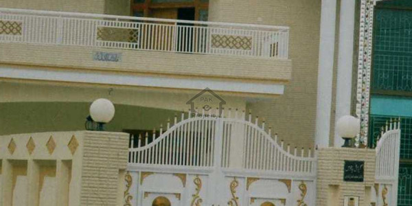 PIA Housing Scheme - 2 Marla 2 Rooms Are Available For Rent
