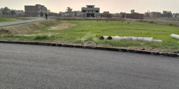 Gulberg Greens - Block A,Farm House Land Is Available For Sale