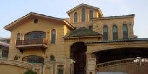 House Is Available For Sale IN 	Chatha  Bakhtawar - Islamabad.