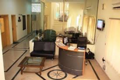 Kohinoor City - VIP Rented Offices Available for Investment at Exceptional Location Kohinoor 1 Plaza IN Faisalabad