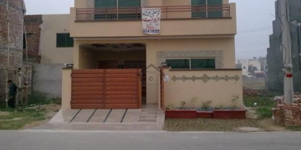 Dar ul Ehsan-   5 Marla-   Double Story Brand New Beautiful Furnished House For Sale.