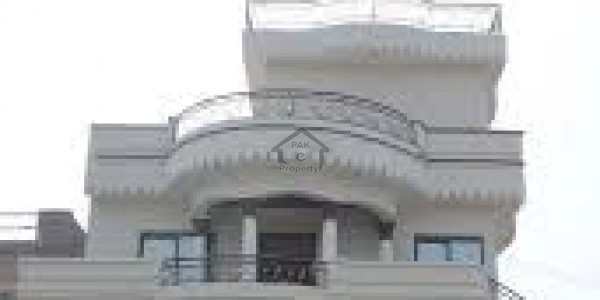 Javed Town - 4 Marla Triple Story Beautiful Furnished Corner Commercial Plaza For Sale IN Okara