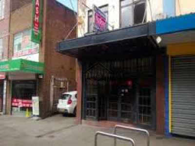 Rahim Yar Khan Bypass-   450 Sq Ft-   Commercial Shop Available For Sale.