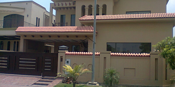 Shah Zaman Road-4 Marla-well furnished house for sale