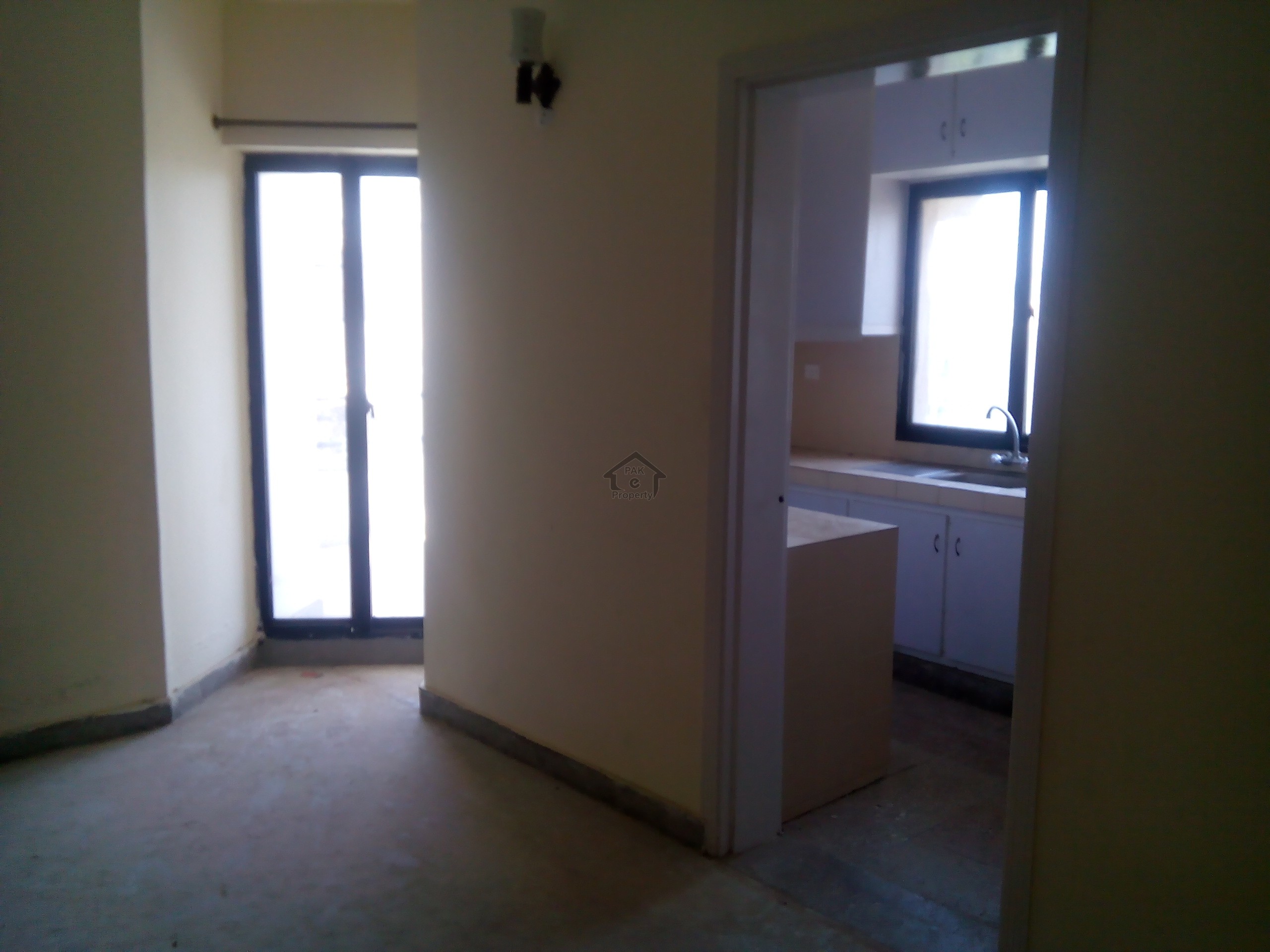 D Type FGEHF - Flat Available For Rent In G-11/3 Islamabad