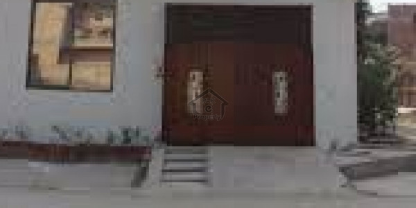 Johar Town - 10 Marla Triple Story Semi Commercial House  for Sale IN  Lahore